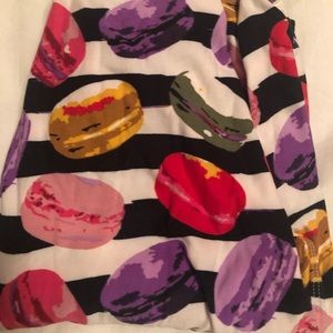 NWOT LuLaRoe one size French Macaron Leggings
